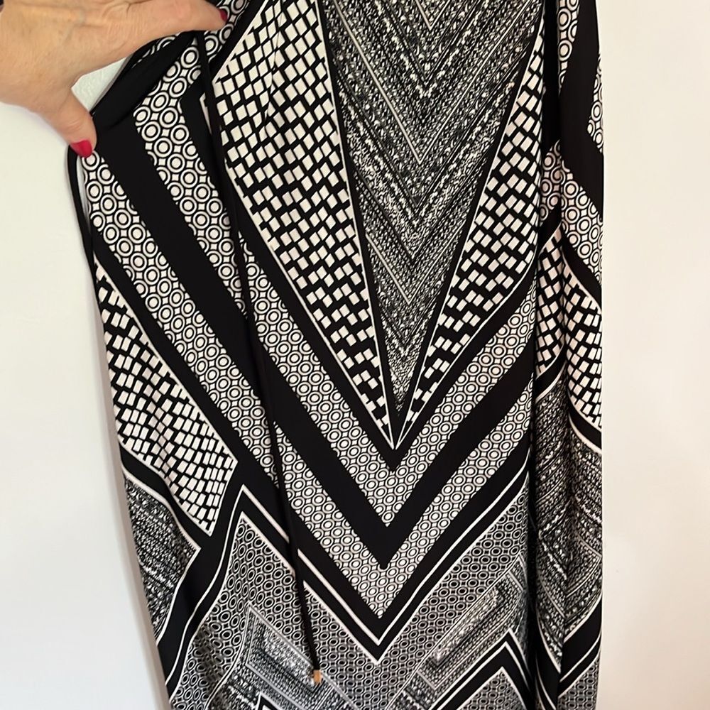 cb established 1962 Maxi Dress
(62) - Picture 10 of 16